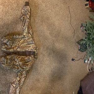 Vintage Cabelas Camo Jacket